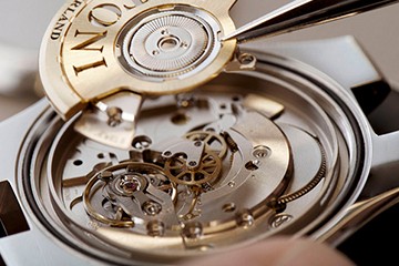 温州江诗丹顿有水珠维修