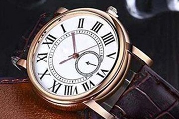 温州江诗丹顿手表起雾了维修